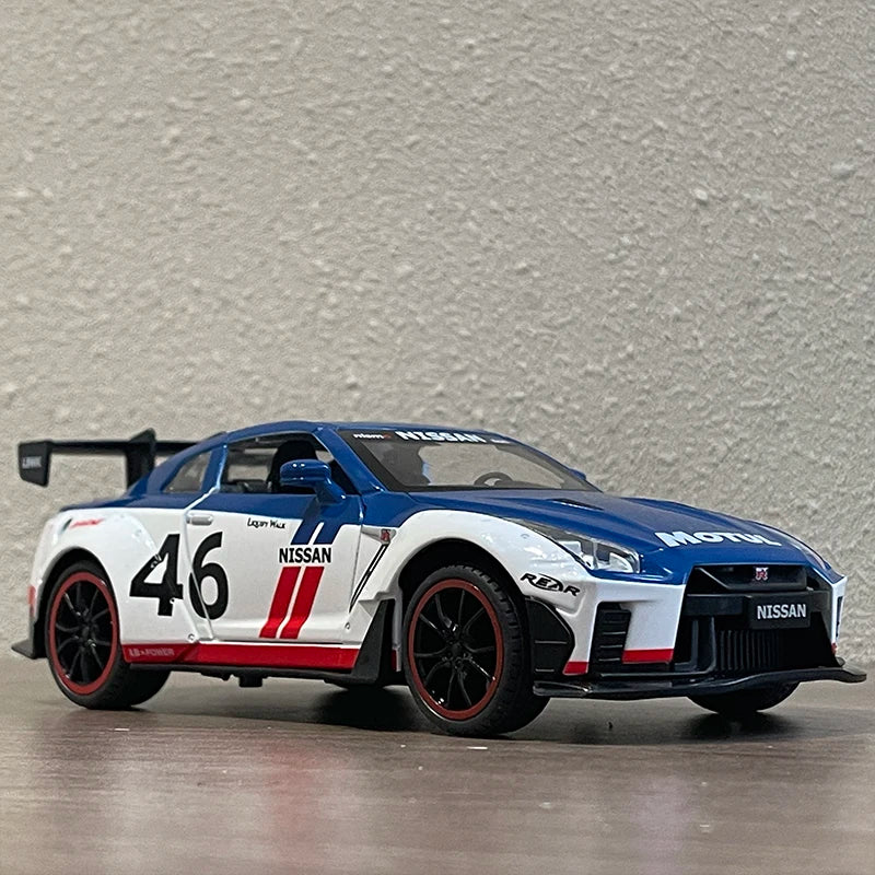 1:22 Nissan GTR Modified Car Alloy Model Car Diecast Metal Toy Car Sound & Light Children Boys Toys Vehicle Collection Gifts